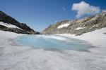 Lac sous la croix de Belledonne