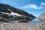 Petit lac sous la Croix de Belledonne